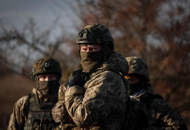 Журналист Бутусов: офицеры ВСУ боятся говорить о неудачах из-за риска увольнения - «Военные новости»