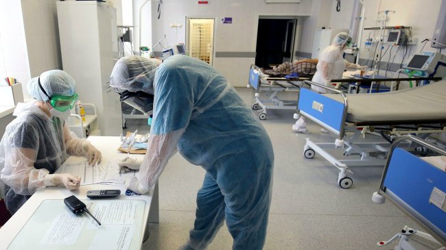 В России за сутки умерли 432 пациента с коронавирусом - «Новости России»