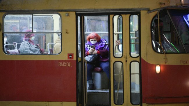 В Барнауле трамвай "сбежал" от водителя - «Новости России»