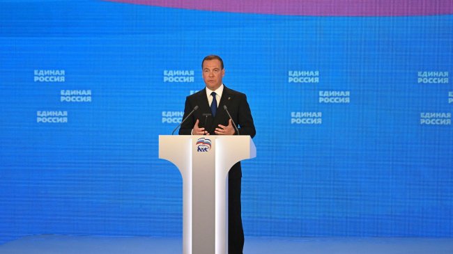 Медведев заявил, что в России удается сдерживать рост криминала - «Криминал»