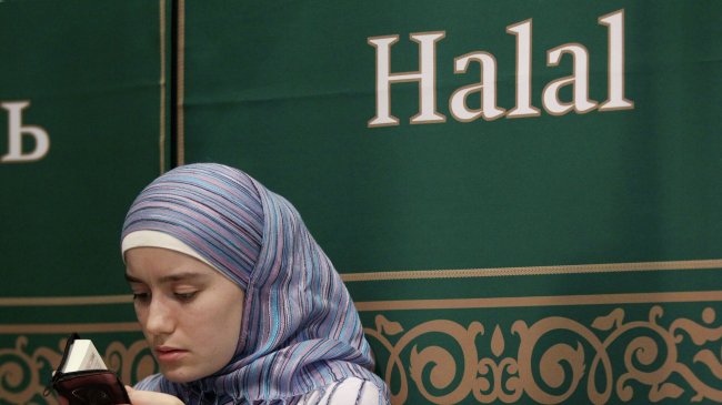 Можно ли мусульманкам красить волосы? - «Религия»