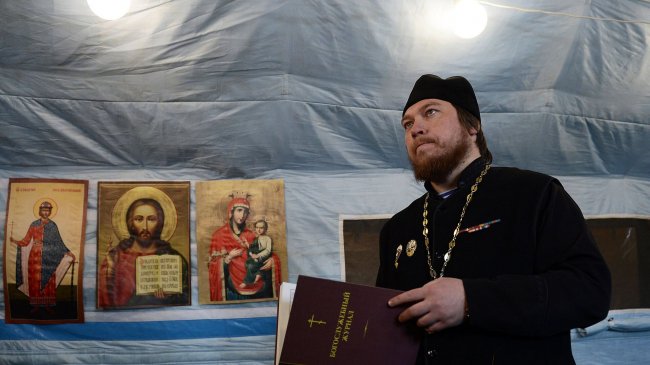 В РПЦ заявили о нехватке военных священников на фронте - «Религия»