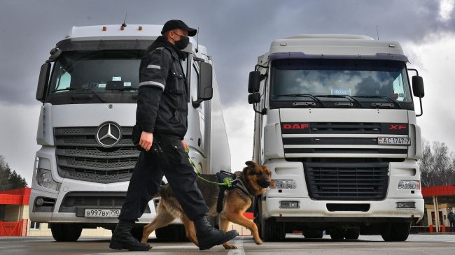Белоруссия обвинила Евросоюз в намеренном создании очередей на границе - «Авто»