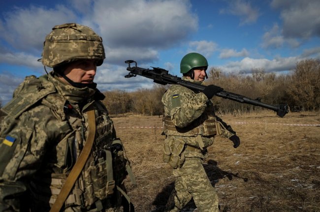 Офицер Марочко: украинские войска попытались ударить по Сватово в ЛНР - «Военные новости»