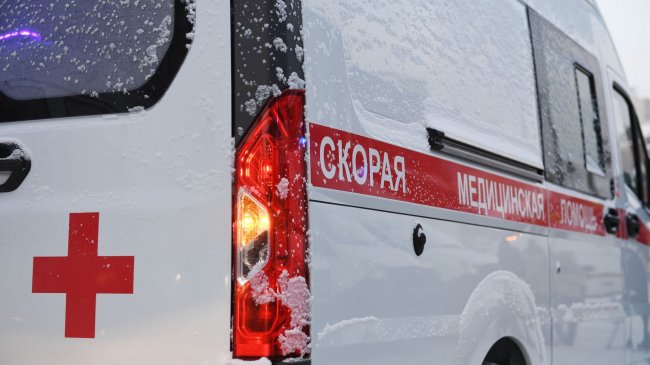 В Красноярском крае столкнулись грузовик и микроавтобус - «Авто»