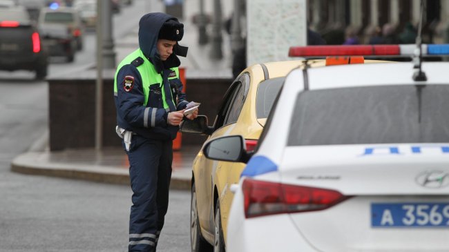 ЛДПР предложила смягчить наказание за отсутствие документов на автомобиль - «Авто»