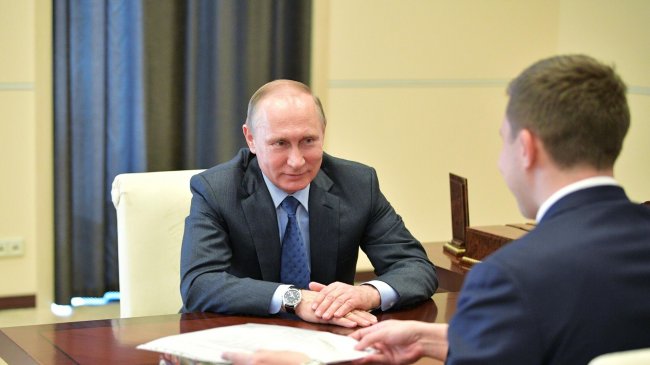 Путин мгновенно схватывает информацию и предлагает решения, заявил Карякин - «Новости России»