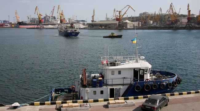 В ВСУ сообщили о повреждении портовой инфраструктуры Одесской области - «Военные новости»