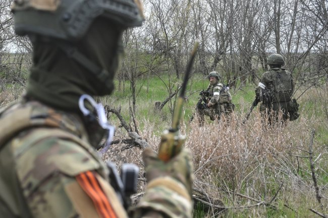 Российские десантники захватили в районе Артемовска опорник ВСУ - «Военные новости»