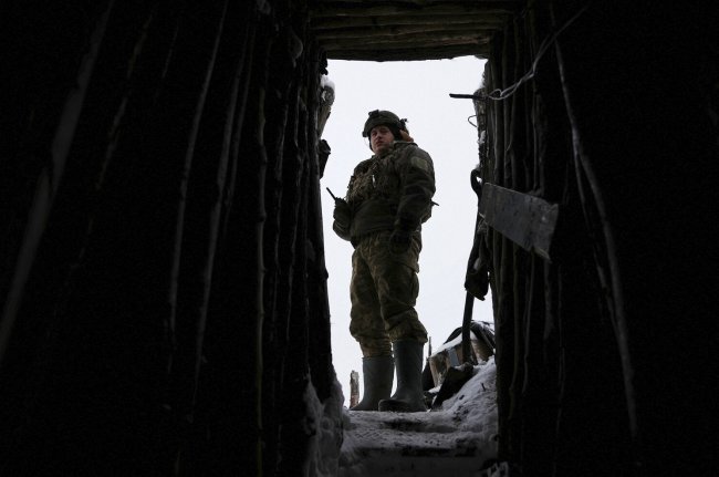 Глава минюста Украины допустил создание отрядов заключенных для рытья окопов - «Военные новости»