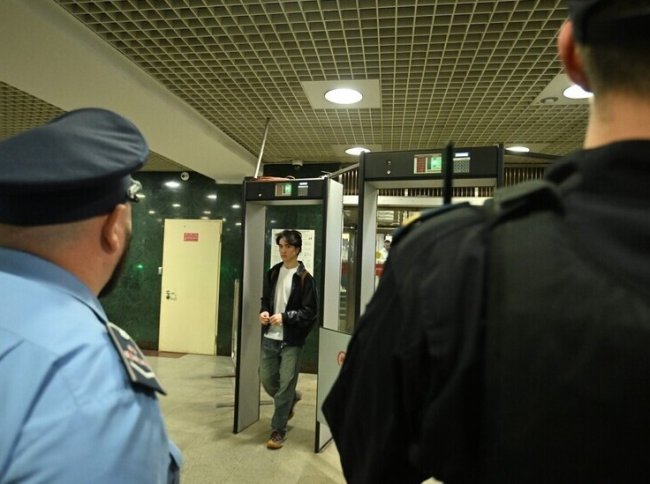 Россиянин упал на рельсы метро - «Последние новости»