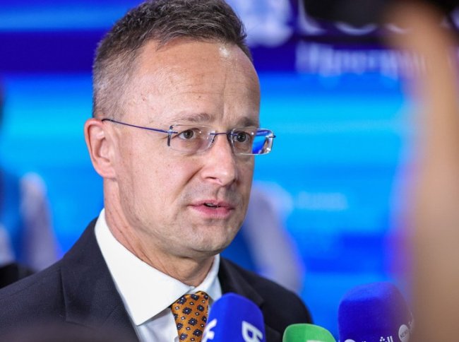 Сийярто: Венгрия заблокирует 20-й пакет санкций ЕС против России - «Последние новости»