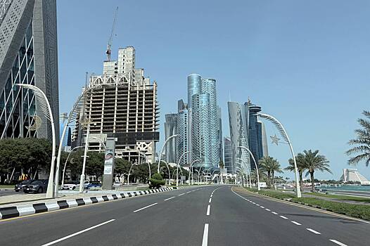 Туристка из США застряла в Катаре и вернулась домой на частном джете с советником Трампа - «Последние новости»